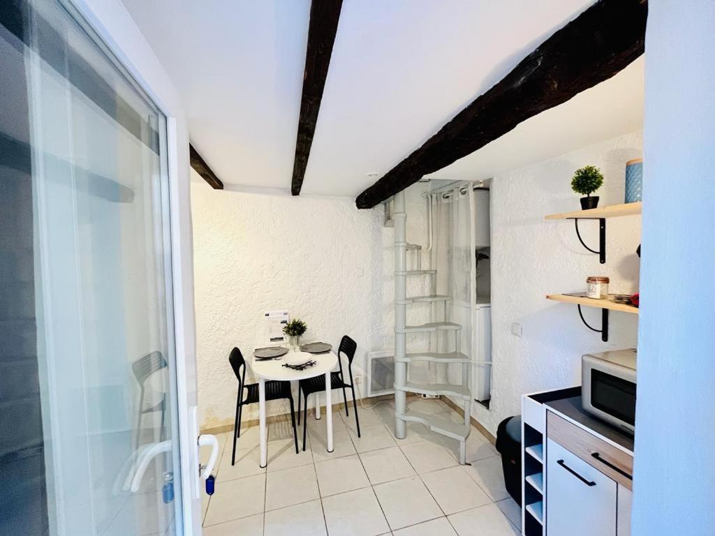 Studio En Duplex La Roquebrussanne Eksteriør billede