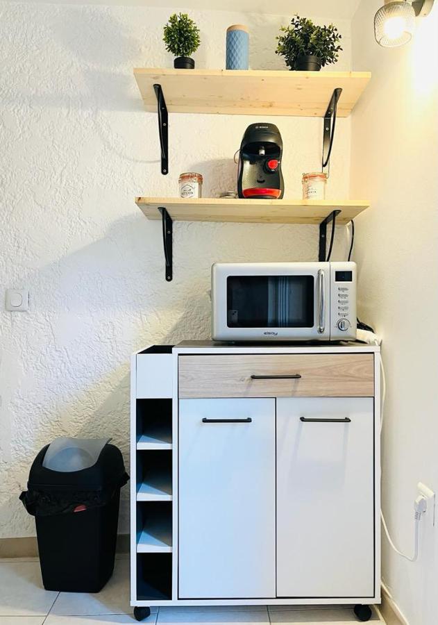 Studio En Duplex La Roquebrussanne Eksteriør billede