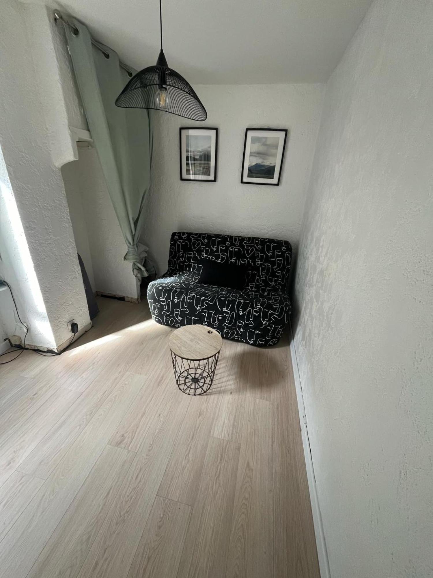 Studio En Duplex La Roquebrussanne Eksteriør billede